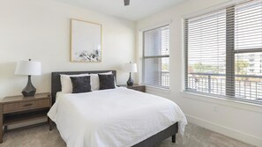 1 bedroom, desk, iron/ironing board, WiFi