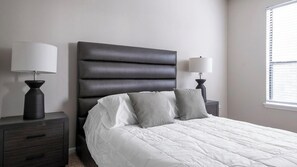 1 bedroom, desk, iron/ironing board, WiFi