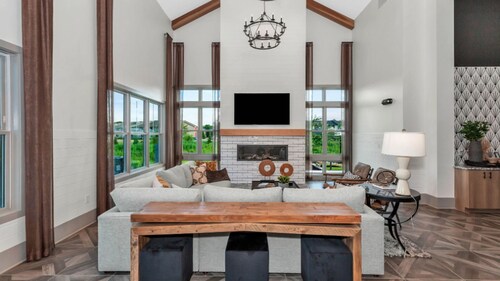 Landing | Amazing 2BD, Pool, Gym