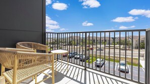 Property grounds - Landing | Beautiful 1BD, Gym, Clubhouse (San Antonio)