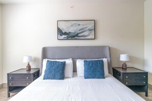 2 bedrooms, desk, iron/ironing board, WiFi