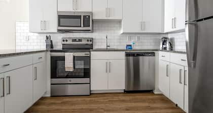 Landing at Emery Villages - 1 Bedroom in Concord