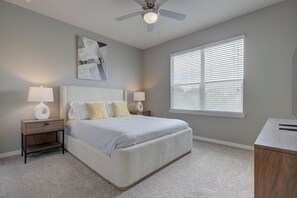 2 chambres, bureau, fer et planche à repasser, Wi-Fi