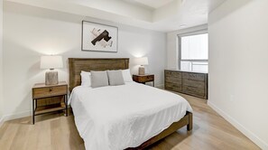 1 chambre, bureau, fer et planche à repasser, Wi-Fi