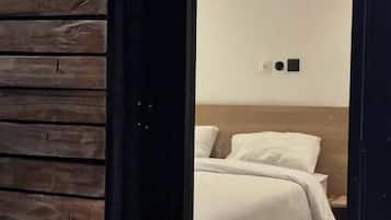 1 bedroom, iron/ironing board, WiFi