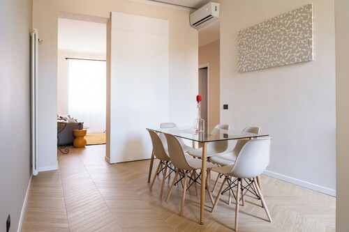 Testaccio Design Apartment in Rome - to feel the authentic vibe!