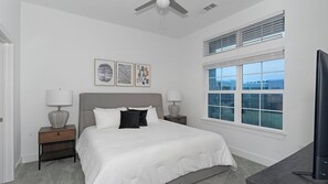 1 Schlafzimmer, Schreibtisch, Bügeleisen/Bügelbrett, WLAN