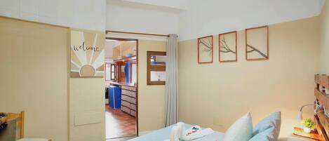 1 bedroom, travel cot, free WiFi