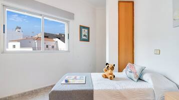 3 slaapkamers, reisbedje, gratis wifi