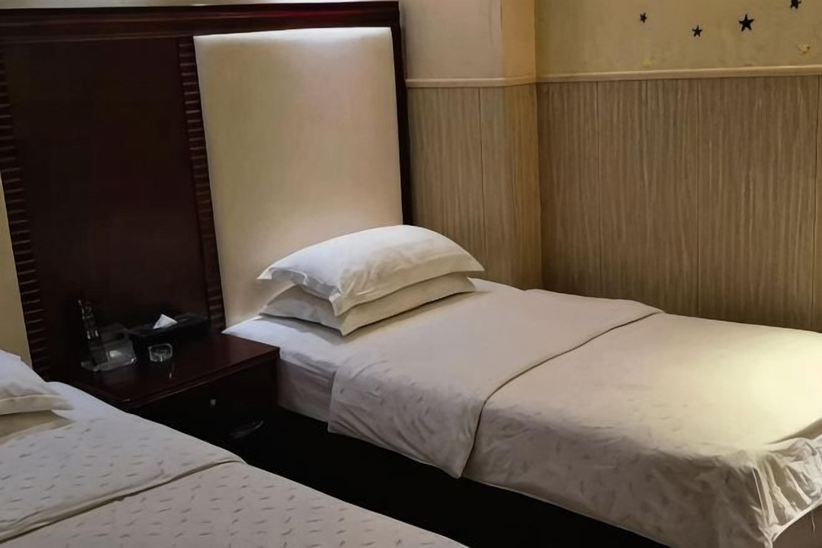 Cots/infant beds