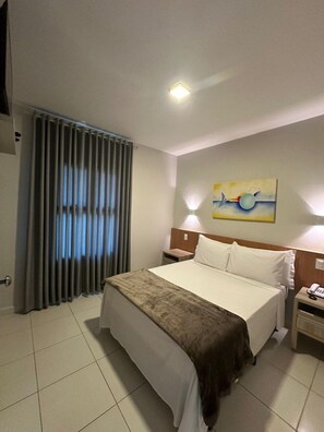 In-room safe, blackout curtains, free WiFi - Ilhéus North Residence (Uruçuca)