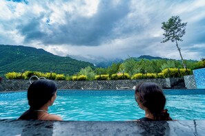 Outdoor pool - The Allure Grand Resort  (Manali)
