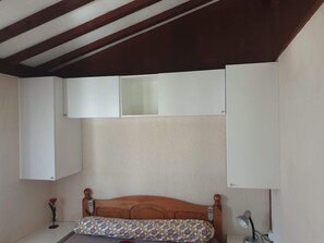 Interior - Chalet at the end of the world.    (Cormot-Vauchignon)