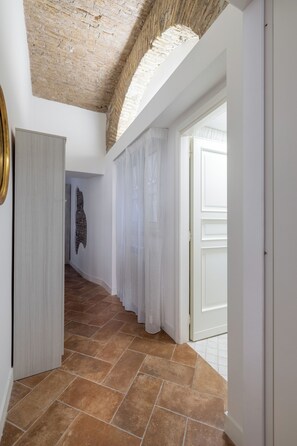 Interior - Pantheon House by Varental (Roma)