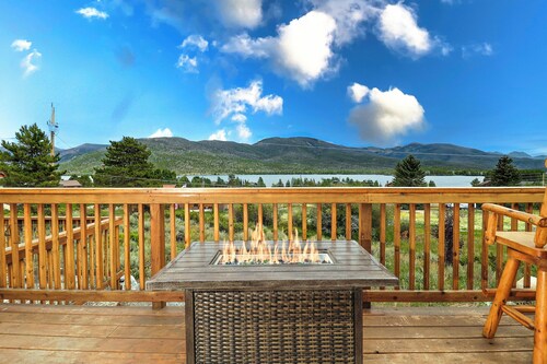 Pet friendly! 3 bedroom with stunning views of Shadow Mountain Lake