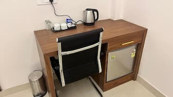 Phòng đôi hoặc 2 giường đơn Deluxe | Cà phê và/hoặc dụng cụ pha