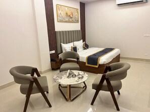 Deluxe Double or Twin Room | Desk, laptop workspace, free WiFi - Hotel Sun Flowers (Alwar)