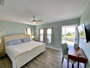 5 Schlafzimmer, Schreibtisch, Bügeleisen/Bügelbrett, kostenloses WLAN