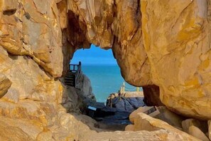 Point of interest - Meizhou Island Blue Island B&B (Mazu Temple Gongxia Ganhai Beach Store) (Putian)