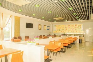 Restaurant - Elan Hotel (Yantai Muping Bus Station) (Yantai)