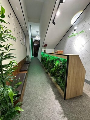 高級寢具、書桌、筆電工作空間、免費無線上網