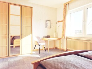 1 soveværelse, skrivebord, Wi-Fi, sengetøj