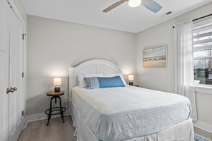 2 habitaciones, cuna de viaje, wifi gratis y ropa de cama 