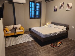 Comfort House, Patio, Courtyard Area | 6 bedrooms, premium bedding, pillow-top beds, laptop workspace - Ali villa (Wujie)