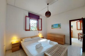 1 bedroom, WiFi, bed sheets - Kalopago Paestum-29B bungalow a stone's throw from the sea (Licinella-Torre di Paestum)