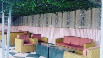 Bar junto a la alberca