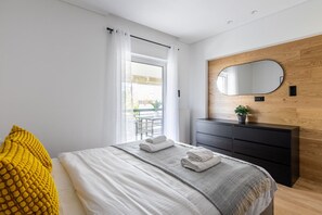 2 Schlafzimmer, Schreibtisch, Bügeleisen/Bügelbrett, kostenloses WLAN
