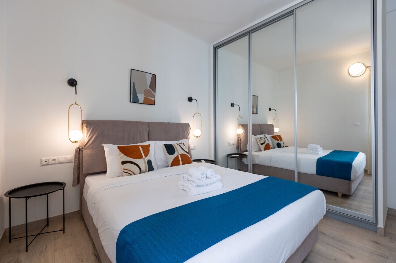 2 bedrooms, iron/ironing board, free WiFi, bed sheets