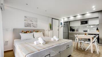 1 bedroom, desk, iron/ironing board, free WiFi