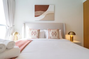 Deluxe Apartment, City View