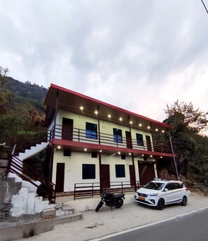 Lối vào nơi lưu trú