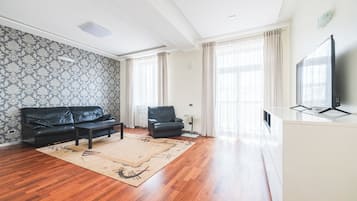 公寓, 露台, 城市景 | 客廳 | 39 吋LCD 電視連有線電視頻道