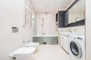Bathroom - Minsk Apartments on Karl Marx str 8 (Minsk)