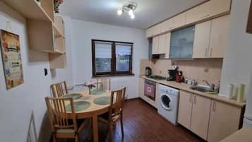 Microwave, oven