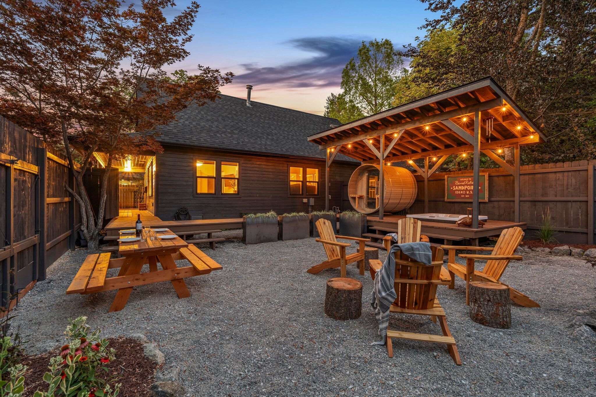 Outdoor dining