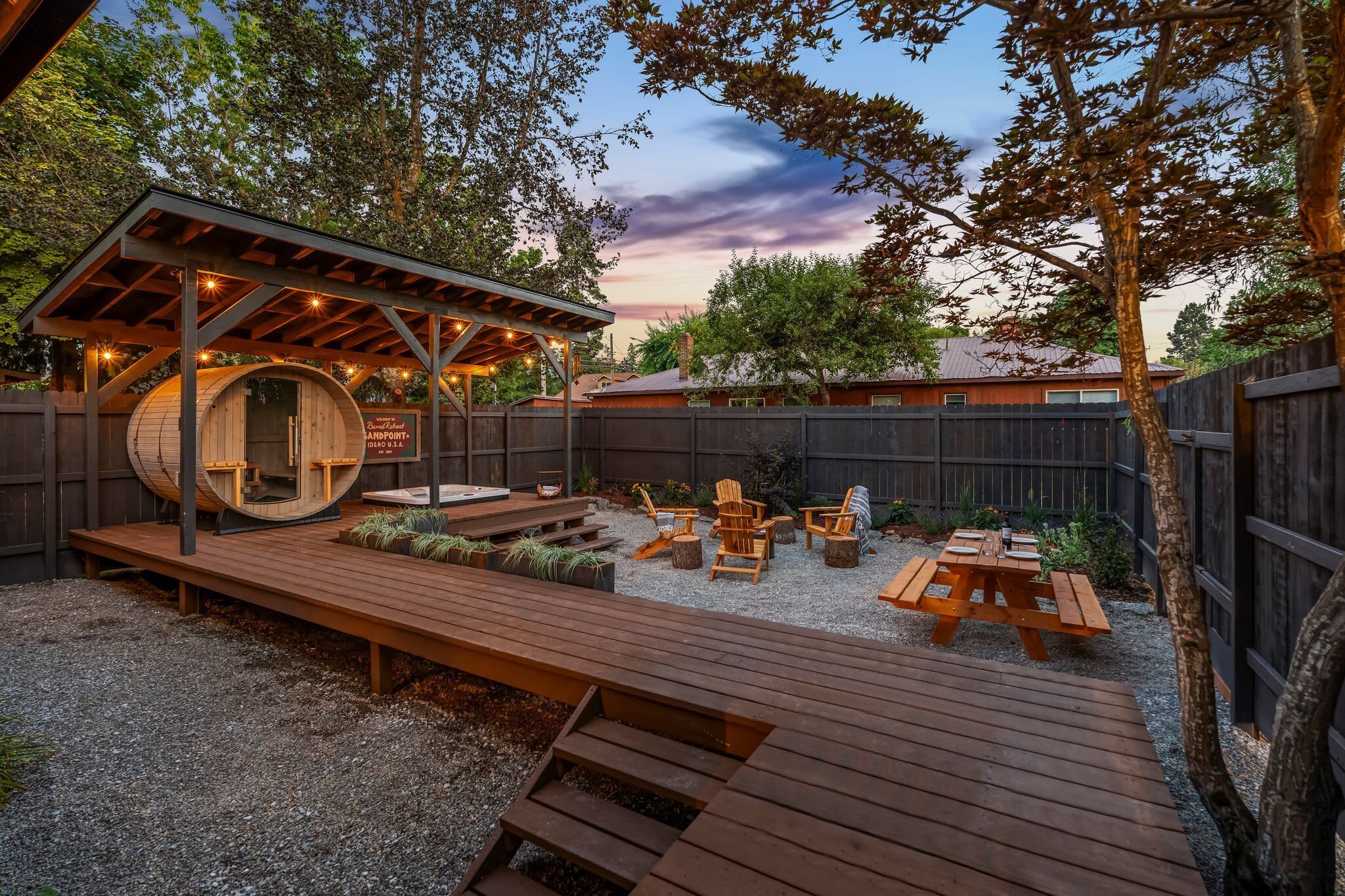 Outdoor dining