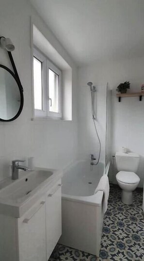 Bruser, Sæbe, Toiletpapir