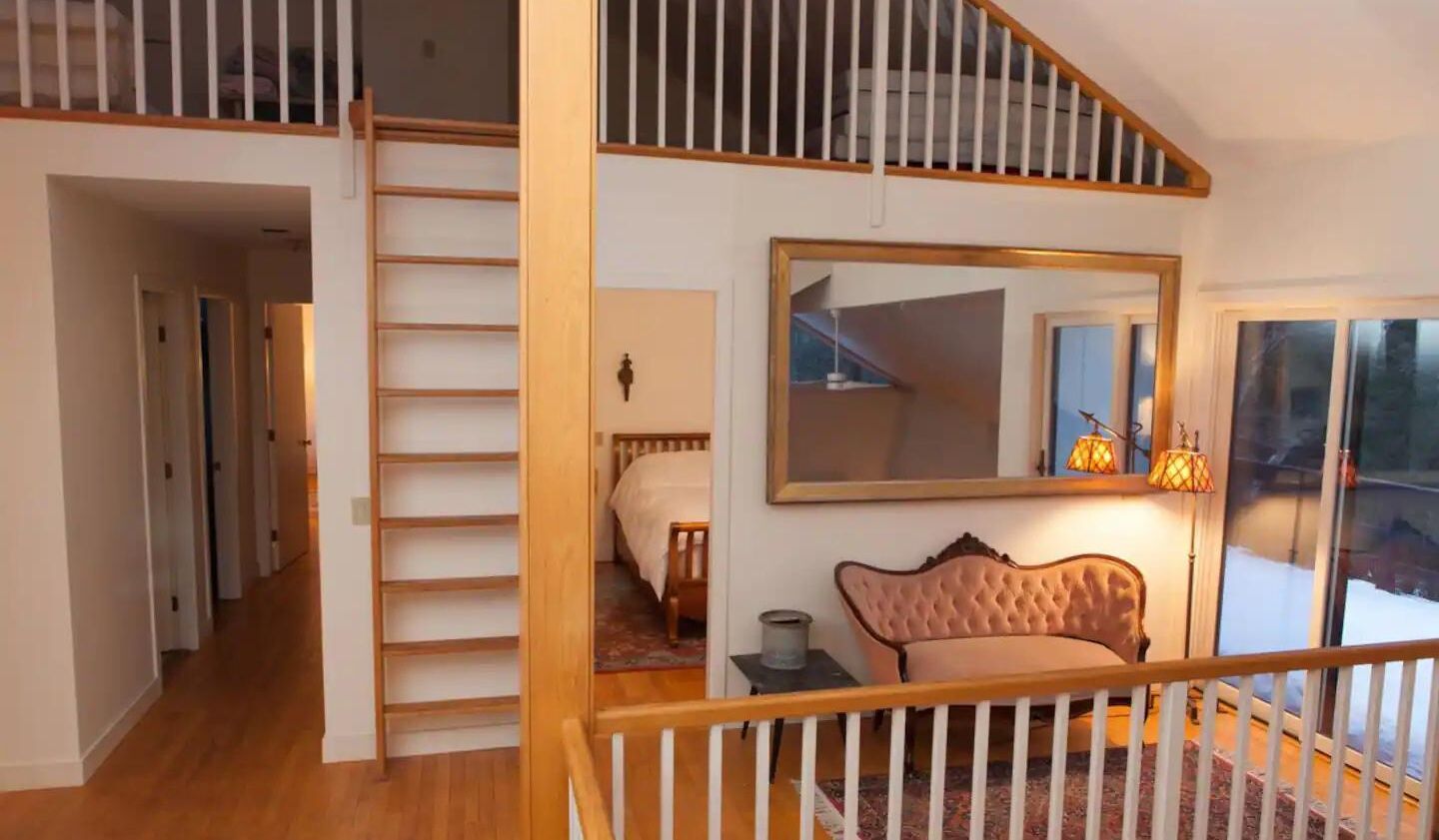 4 slaapkamers, een strijkplank/strijkijzer, wifi, beddengoed