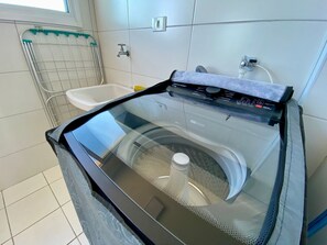 Comfort Apartment | Bathroom - Edifício Breno Navarro  (Praia Grande)