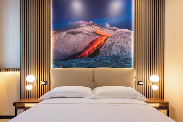 Superior Apartment, City View | Blackout drapes, soundproofing, iron/ironing board