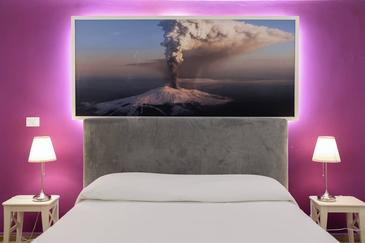 1 bedroom, blackout curtains, soundproofing, iron/ironing board