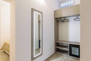 Superior Double Room | Desk, soundproofing, iron/ironing board, free WiFi - Barlaman Luxury Rooms (Palermo)