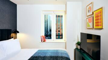 Little Studio | Individually decorated, individually furnished, desk, laptop workspace
