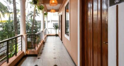 Comfortable Double Bedroom Serviced Apartment - Mahamaya