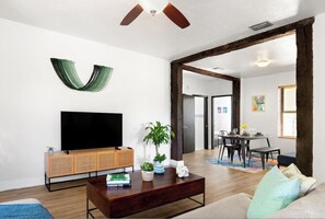 Smart TV, books