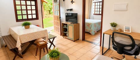 1 bedroom, WiFi (free), bed sheets